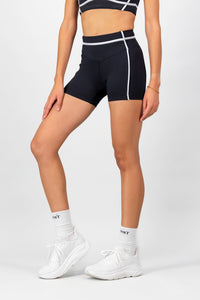 Stella Short