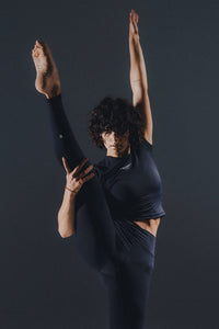 Essential Olivia Fitted Tee - Black