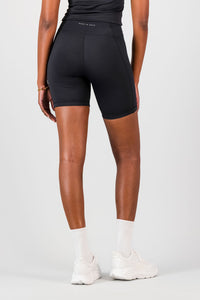 Essential Leah Short