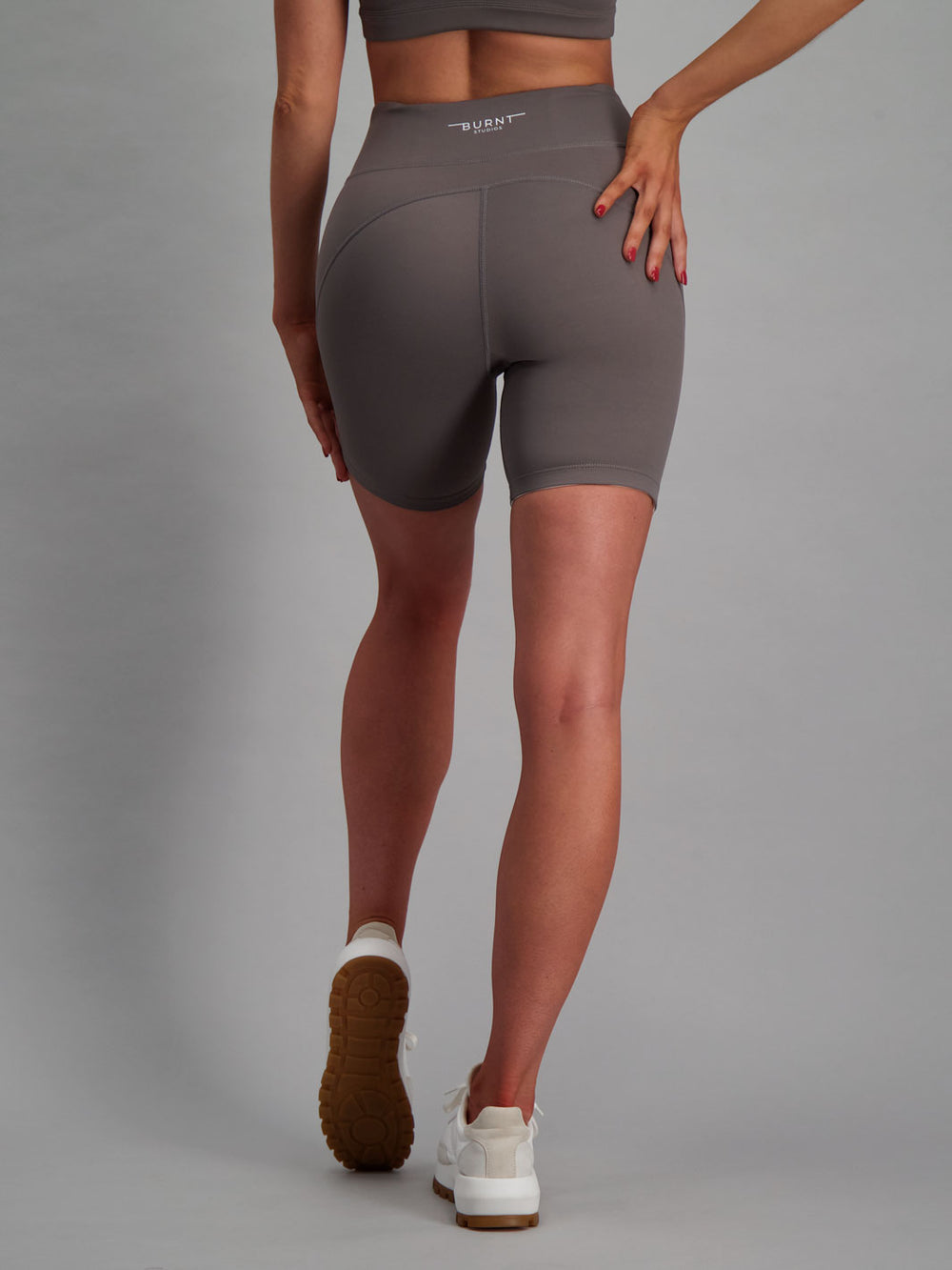Cortado colour activewear shorts with no-ride feature. 